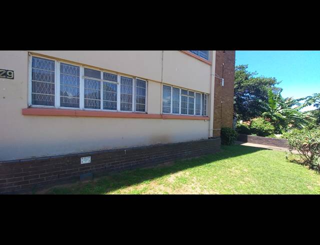 1 BEDROOM FLAT FOR SALE IN UMBILO